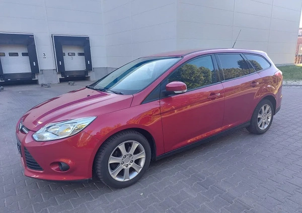 Ford Focus cena 24500 przebieg: 187700, rok produkcji 2014 z Limanowa małe 562